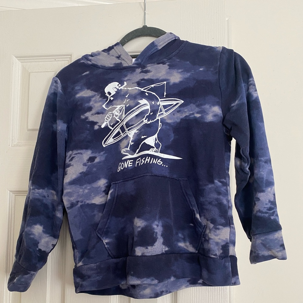 Gone fishing tye dye hooded sweatshirt (old navy)